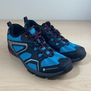 Shimano Click’r Cycling Shoes in Blue and Black